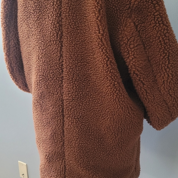 Euc Teddy bear coat Jason Maxwell brand - Picture 4 of 8